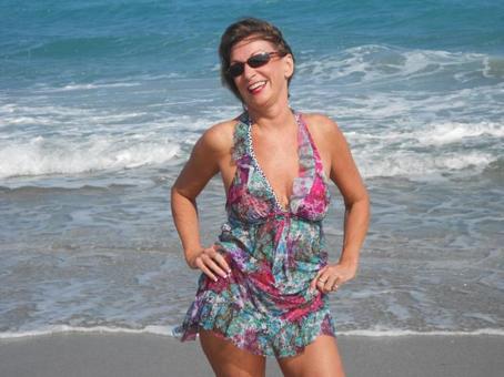 Experienced Mature Courtsan, 52